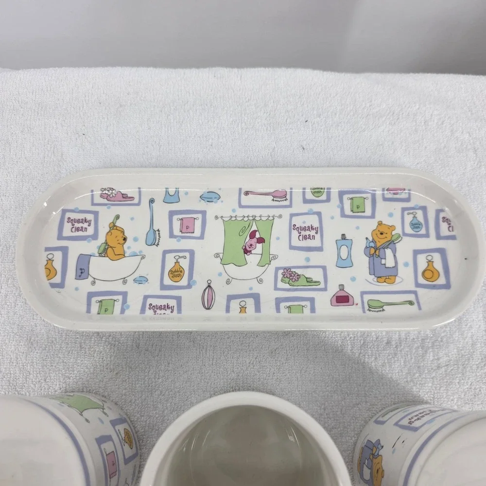 Disney Winnie the Pooh Squeaky Clean Ceramic Bathroom Set 4pc Tray Dispenser Jar
